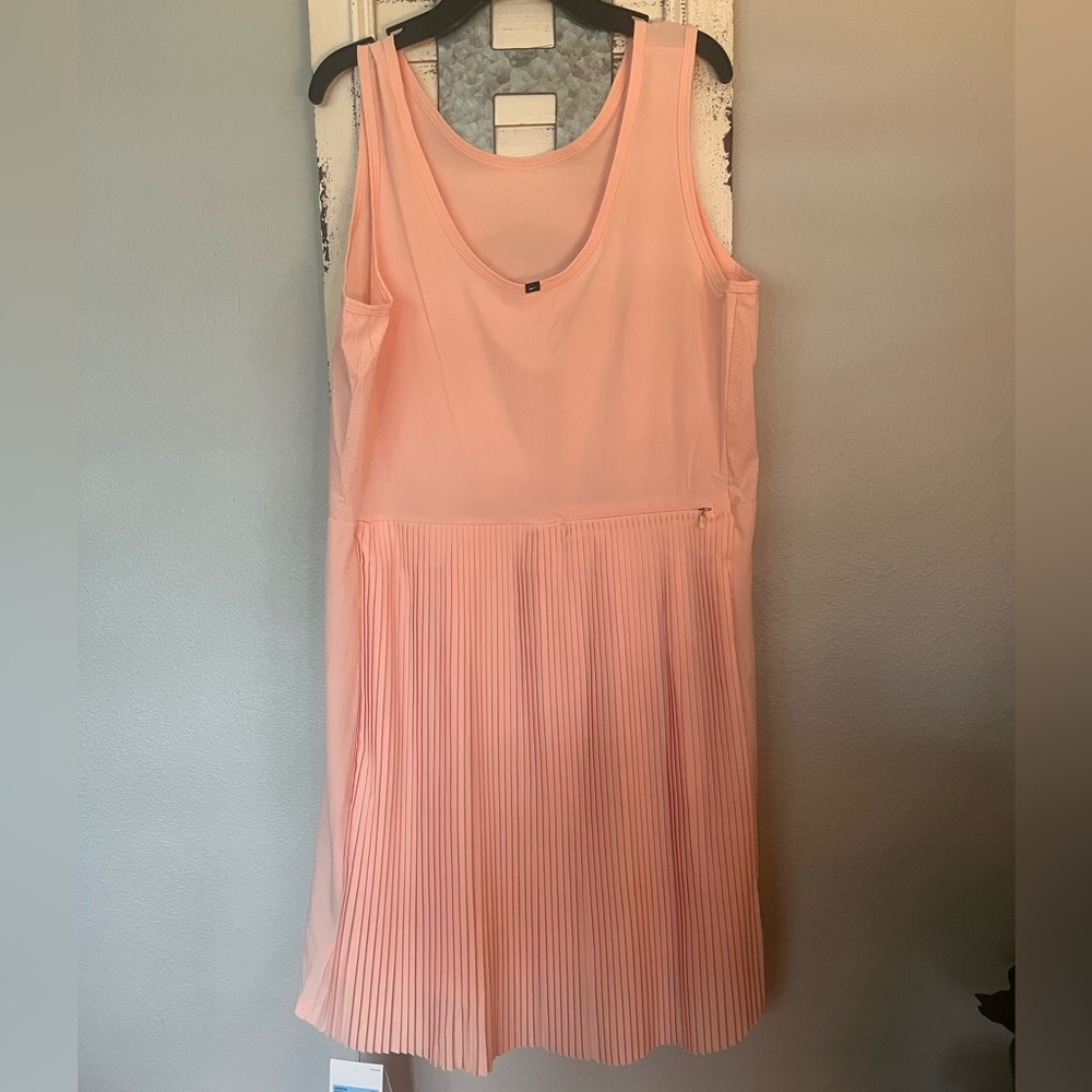 Nike DRI-FIT Ace Pleated Golf Dress size Medium NWT - Picture 3 of 5